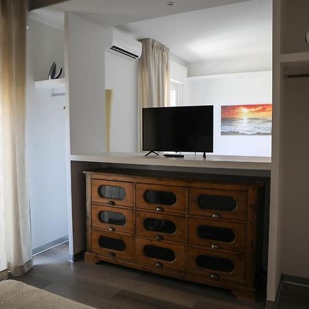 Interno 11 City View With Kitchen - 70 Mq Бари Екстериор снимка