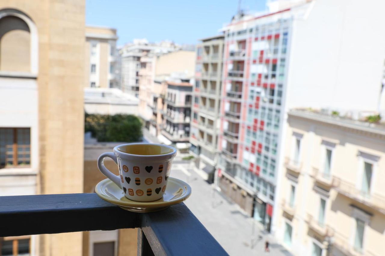 Interno 11 City View With Kitchen - 70 Mq Бари Екстериор снимка