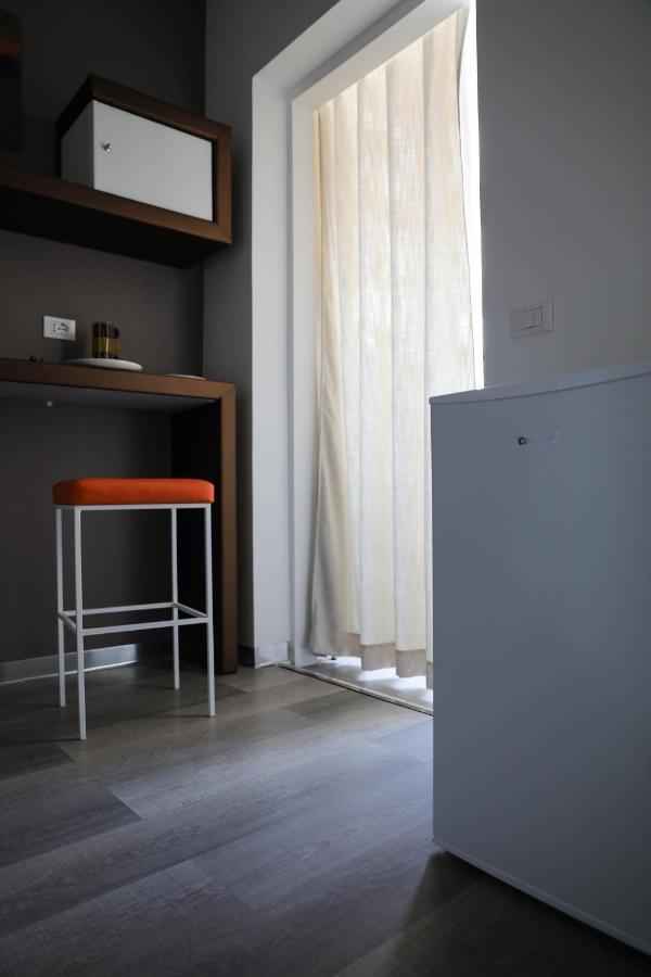 Interno 11 City View With Kitchen - 70 Mq Бари Екстериор снимка